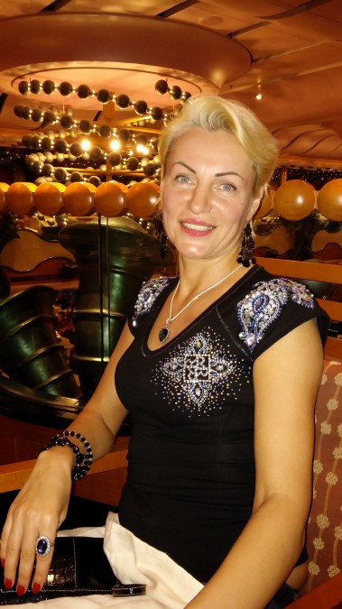 ALLA, 50, Brooklyn, United States