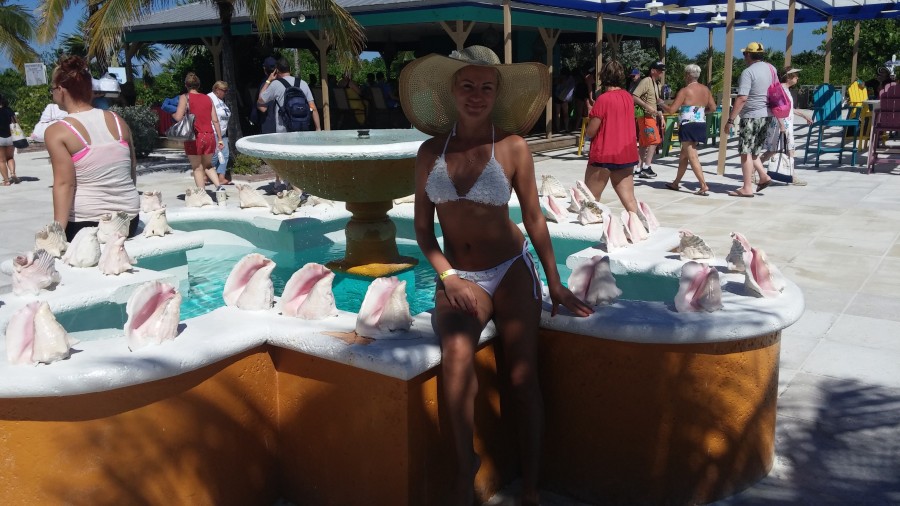 ALLA, 50, Brooklyn, United States