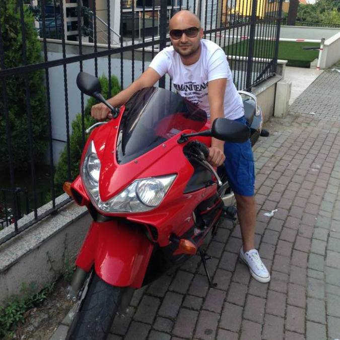 Hakan, 41, Istanbul, Turkey