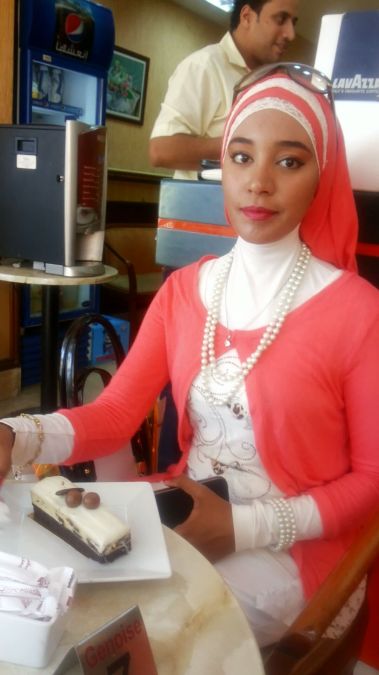 Donia salah Adam, 35, Cairo, Egypt