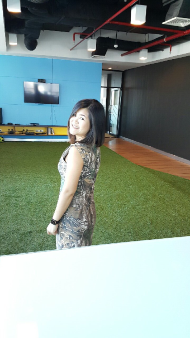 Thipawan Kalue, 43, Bangkok, Thailand