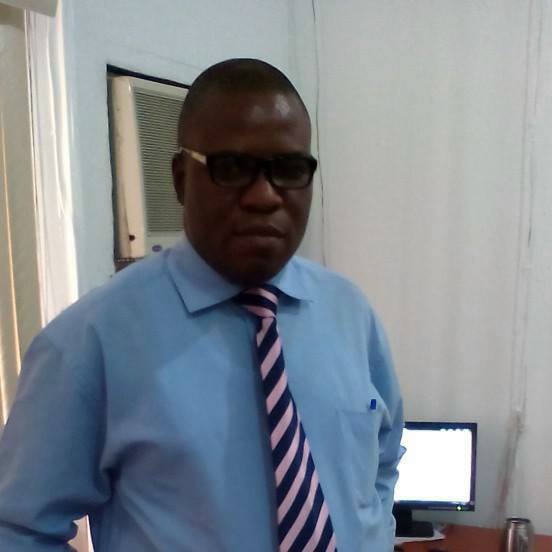 senas, 50, London, South Africa