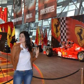 Rania, 38, Dubai, United Arab Emirates