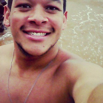 Cleberson Soares, 36, Linhares, Brazil