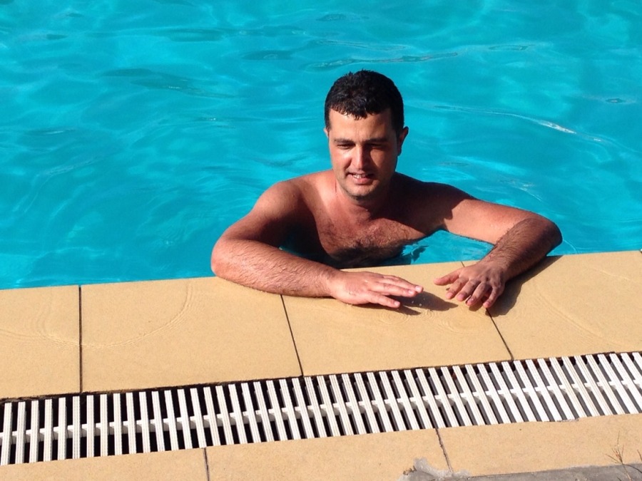 Ercan, 48, Istanbul, Turkey