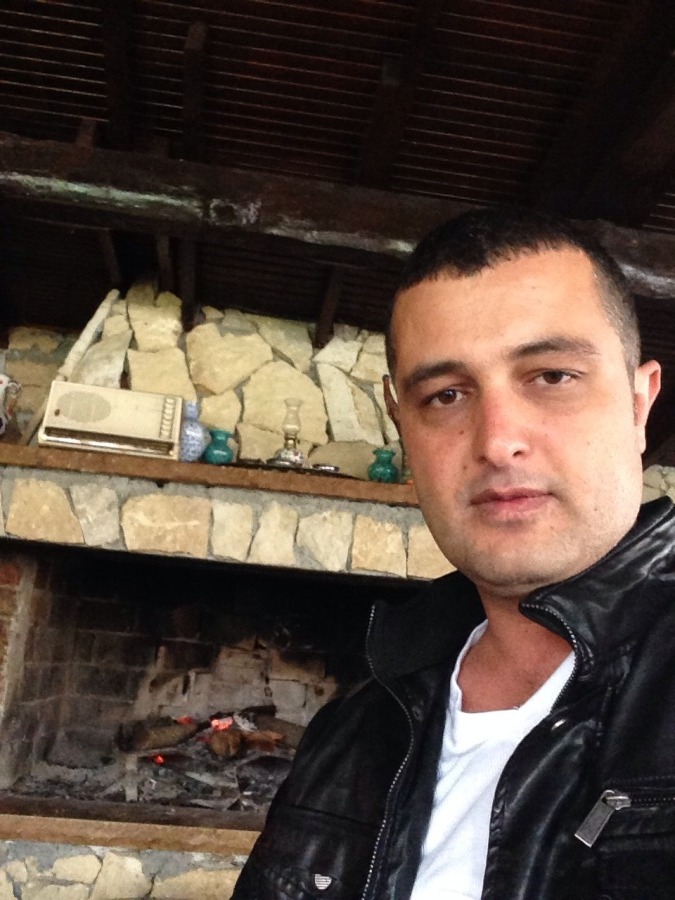 Ercan, 48, Istanbul, Turkey