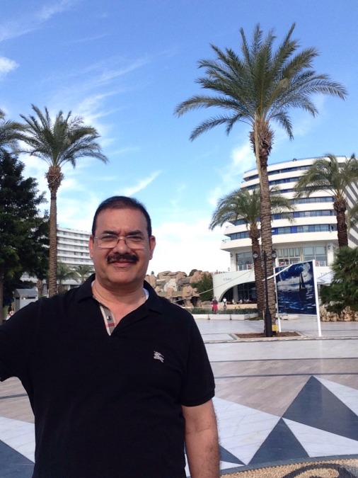 Talal, 66, Ad Dammam, Saudi Arabia