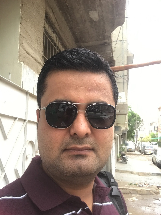 Ghazanfar, 40, Al Hofuf, Saudi Arabia