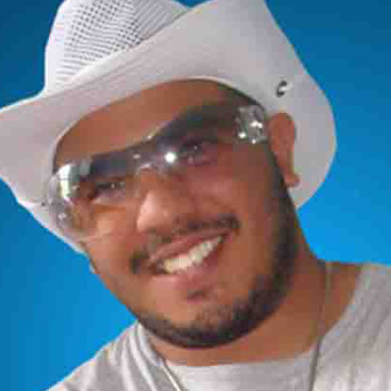 Raul Vazquez, 40, Santiago De Cuba, Cuba