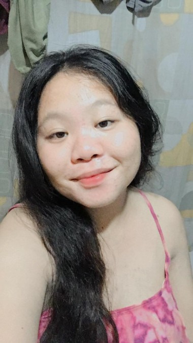 Kim Oltiano, 25, Cebu, Philippines