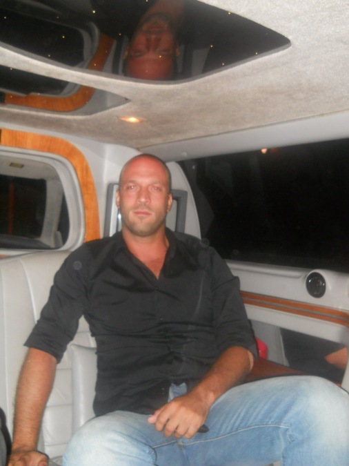 Ozan, 45, Istanbul, Turkey