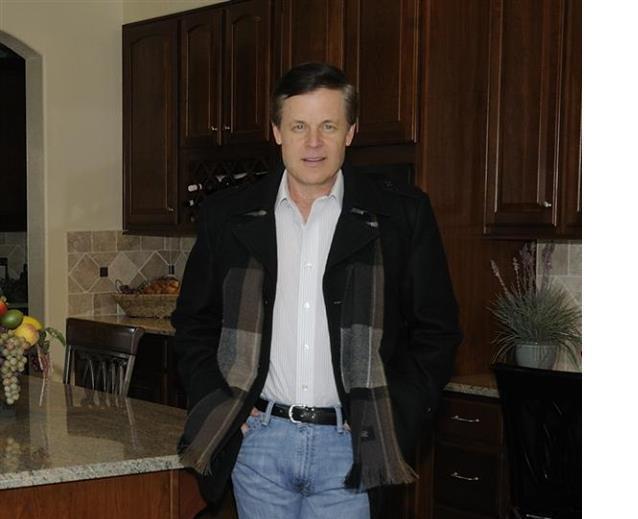 James, 65, California City, United States