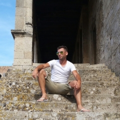 Dima N, 40, Tel Aviv, Israel