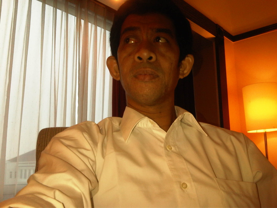 arsya, 48, Bandung, Indonesia