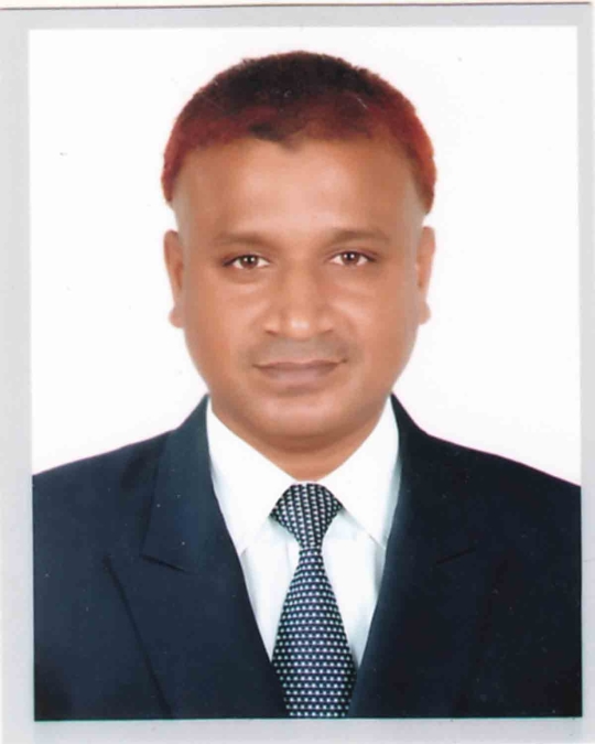 kamrul Hasan, 55, Dhaka, Bangladesh