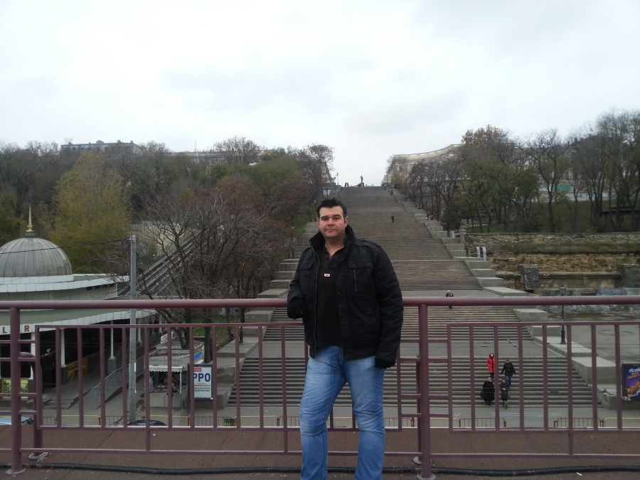 Mones, 45, Amman, Jordan