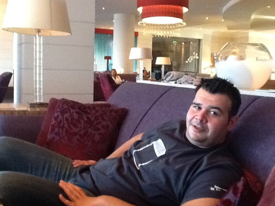 Mones, 45, Amman, Jordan