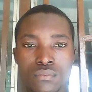 yondou , 31, Lome, Togo