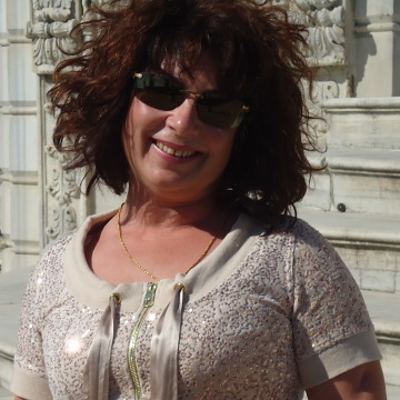 Elena, 48, Odesa, Ukraine