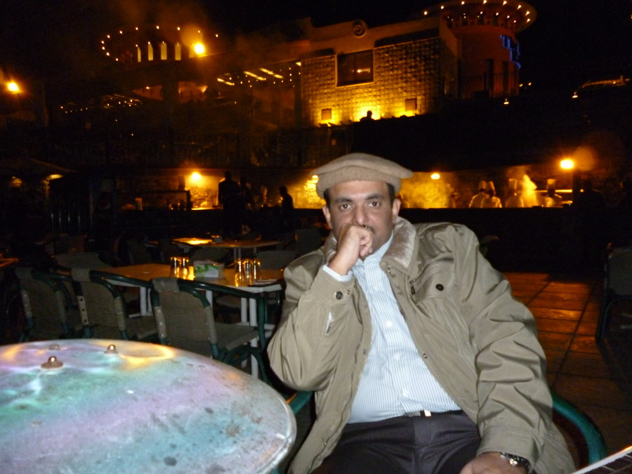 Kayanosh, 44, Islamabad, Pakistan