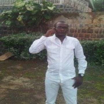 isidore, 40, Cape Town, South Africa