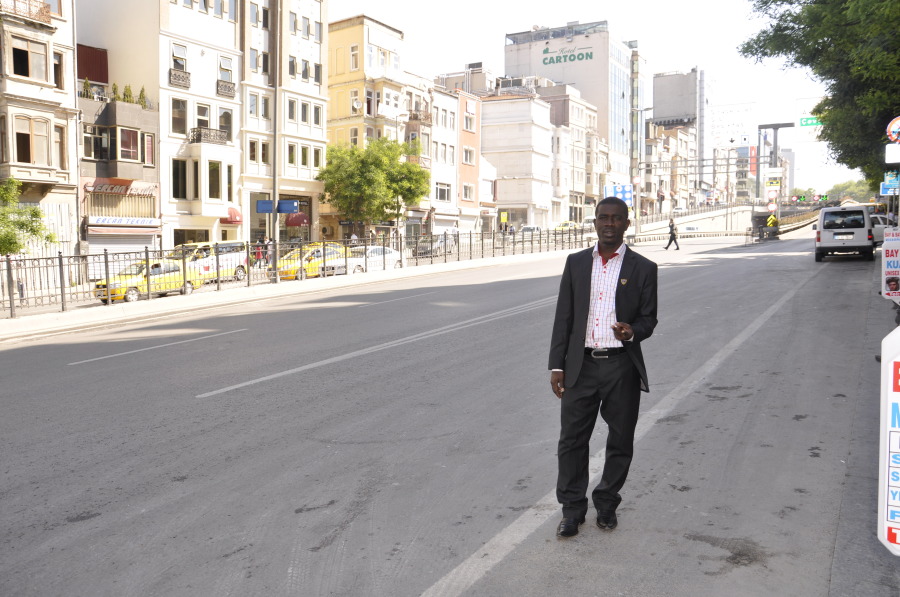 DOUGLAS FRİMPONG, 37, Istanbul, Turkey