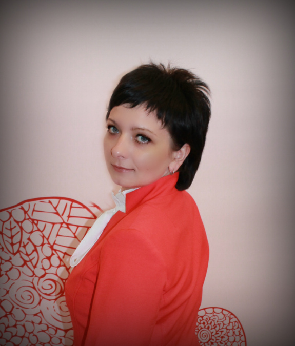 Лора, 46, Brest, Belarus