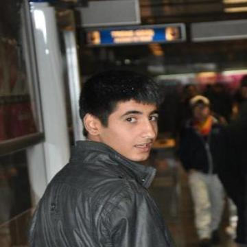 ali, 30, Istanbul, Turkey