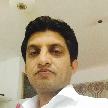 ari, 44, Dubai, United Arab Emirates