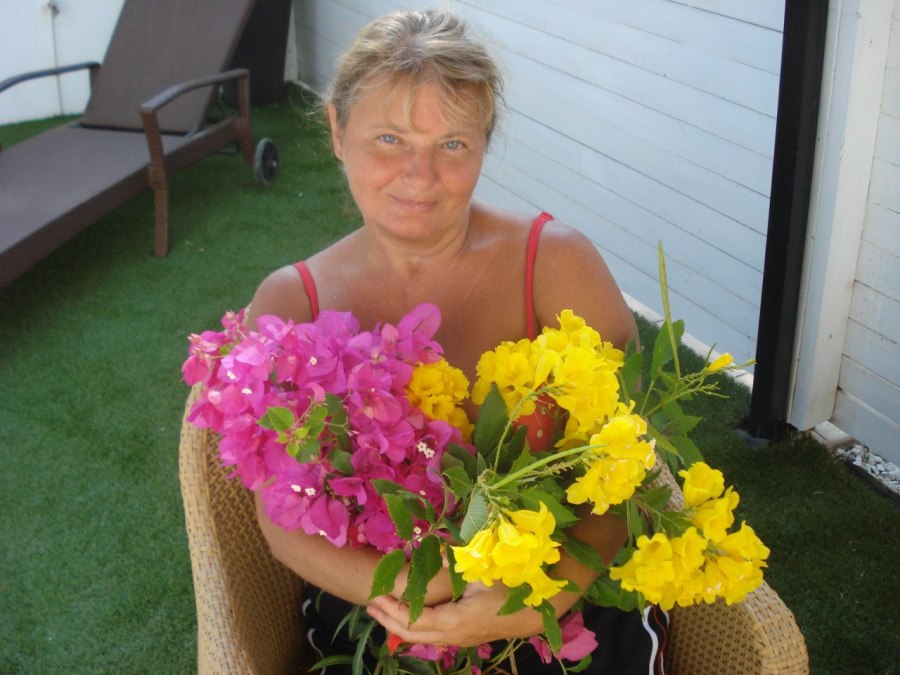 irena, 71, Odesa, Ukraine