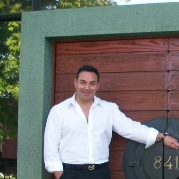 JOHW MANCINI, 55, Buenos Aires, Argentina