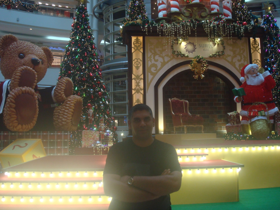 Yakoob Bin Ahamed, 49, Colombo, Sri Lanka