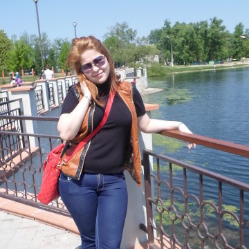 Алёна , 31, Novomoskovs'k, Ukraine