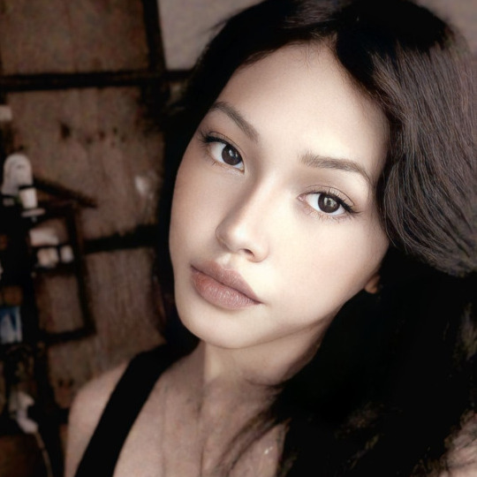 Barbie Zuasola, 22, Pagadian City, Philippines