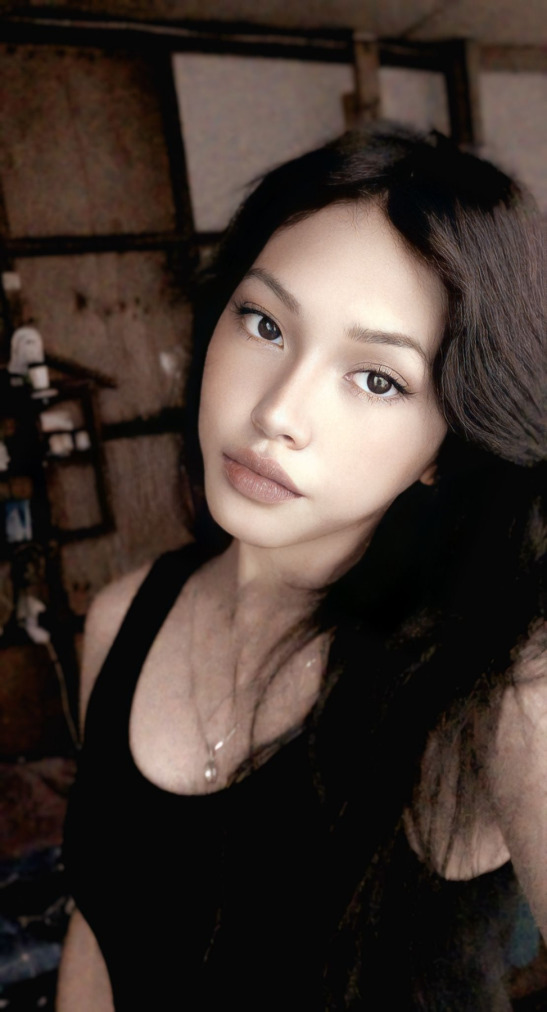 Barbie Zuasola, 22, Pagadian City, Philippines