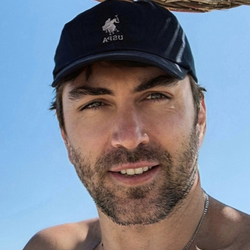 cem, 37, Istanbul, Turkey