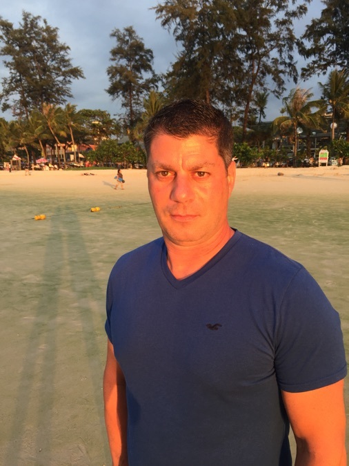 Al bond, 47, Woodland Hills, United States