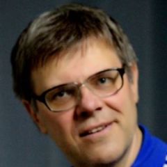 Andrei Kniaziuk, 62, Navapolatsk, Belarus