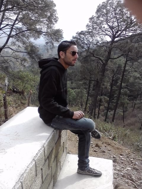 Eyyad , 43, San Jose, United States