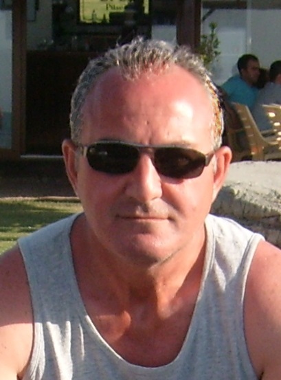 uğur, 55, Izmir, Turkey