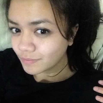 Izzah, 33, Bandar Seri Begawan, Brunei Darussalam