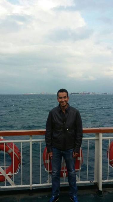 ismail gun, 40, Istanbul, Turkey