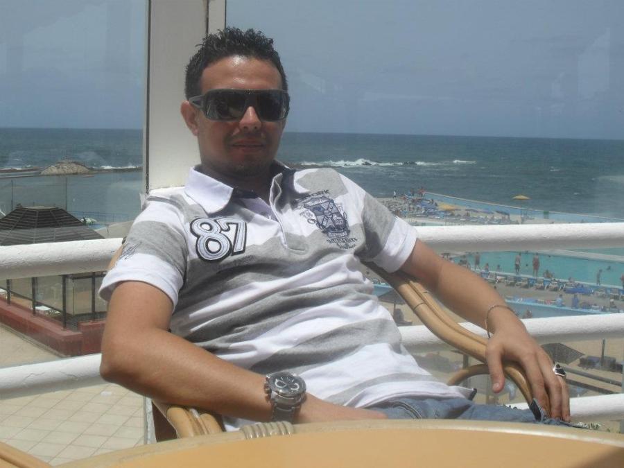 Sam Mesbah, 38, Constantine, Algeria