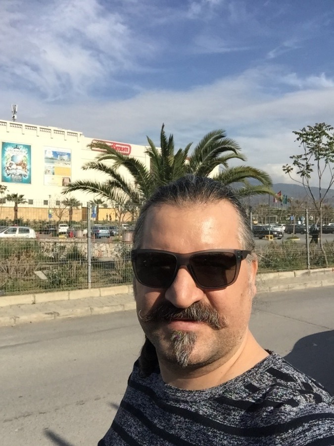 Uğur, 48, Izmir, Turkey
