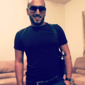 Mahmoid, 41, Bali, Indonesia