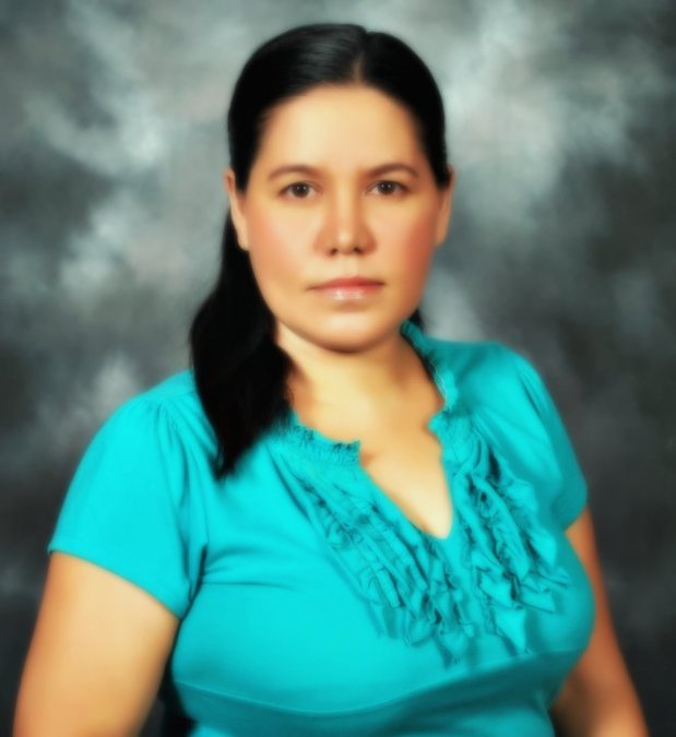 roselyn abion, 55, Legazpi City, Philippines