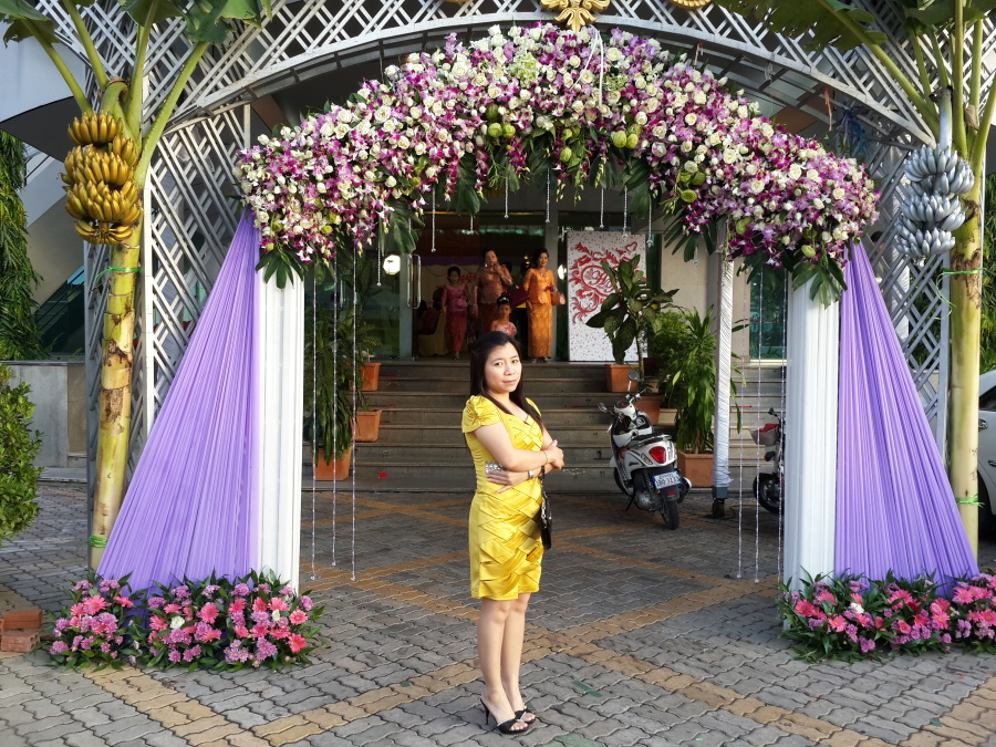 Neth, 44, Phnumpenh, Cambodia