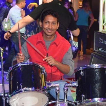 Jr, 34, New York, United States