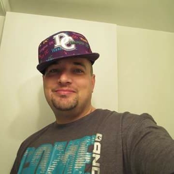 schorr, 53, Kansas City, United States