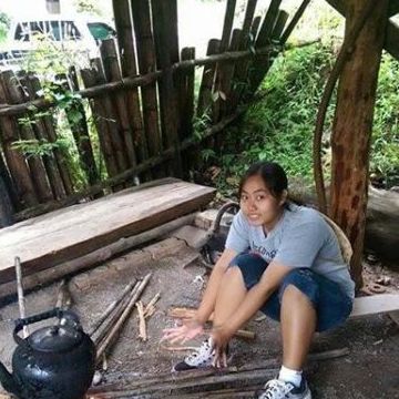 Caroline, 29, Chiang Mai, Thailand